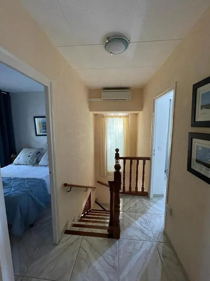 Leones Villa Empuriabrava Holiday home
