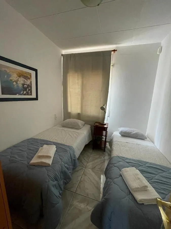 Leones Villa Empuriabrava 0*,  Spain